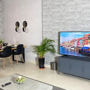 Yas Amazon 1Br Apartment Yas Island Abu Dhabi